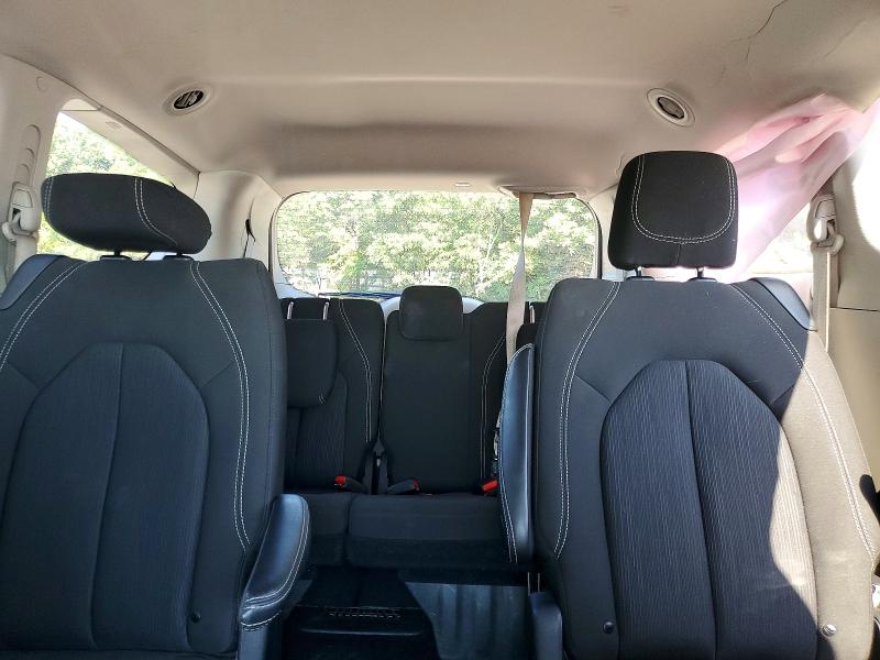 Photo 10 from auction – 2024 CHRYSLER VOYAGER with VIN 2C4RC1CG8RR179033