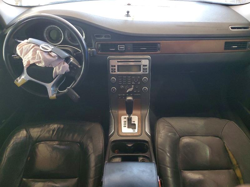 Photo 8 from auction – 2011 VOLVO S80 with VIN YV1952AS2B1136545