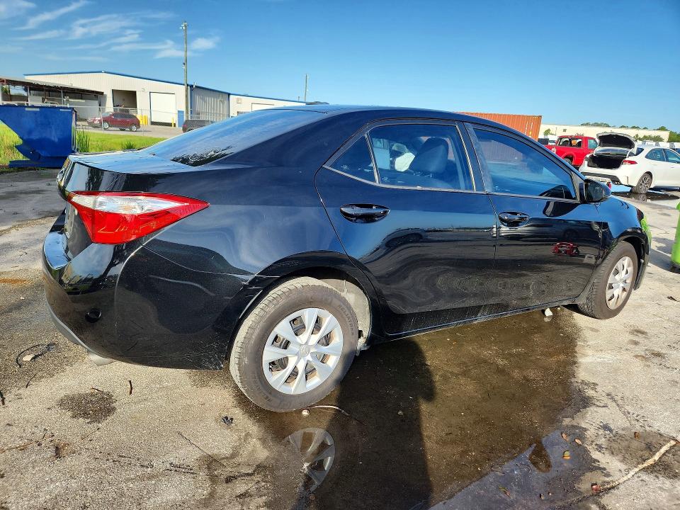 Photo 3 from auction – 2014 TOYOTA COROLLA with VIN 2T1BURHE4EC124416