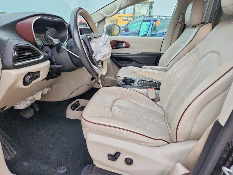 Photo 7 from auction – 2019 CHRYSLER PACIFICA with VIN 2C4RC1GG7KR550909