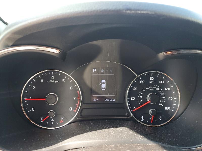 Photo 9 from auction – 2018 KIA FORTE with VIN 3KPFK4A75JE284399