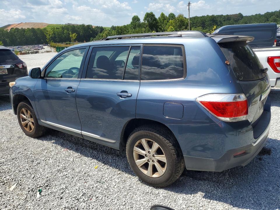 Photo 2 from auction – 2011 TOYOTA HIGHLANDER with VIN 5TDZA3EH8BS007735