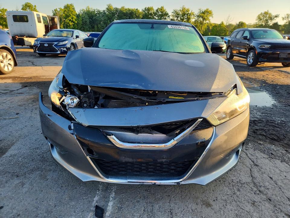 Photo 5 from auction – 2018 NISSAN MAXIMA with VIN 1N4AA6AP7JC406542