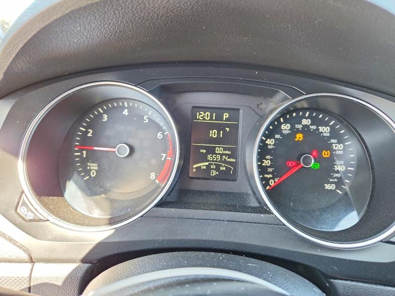 Photo 9 from auction – 2015 VOLKSWAGEN JETTA with VIN 3VW2K7AJ2FM330681