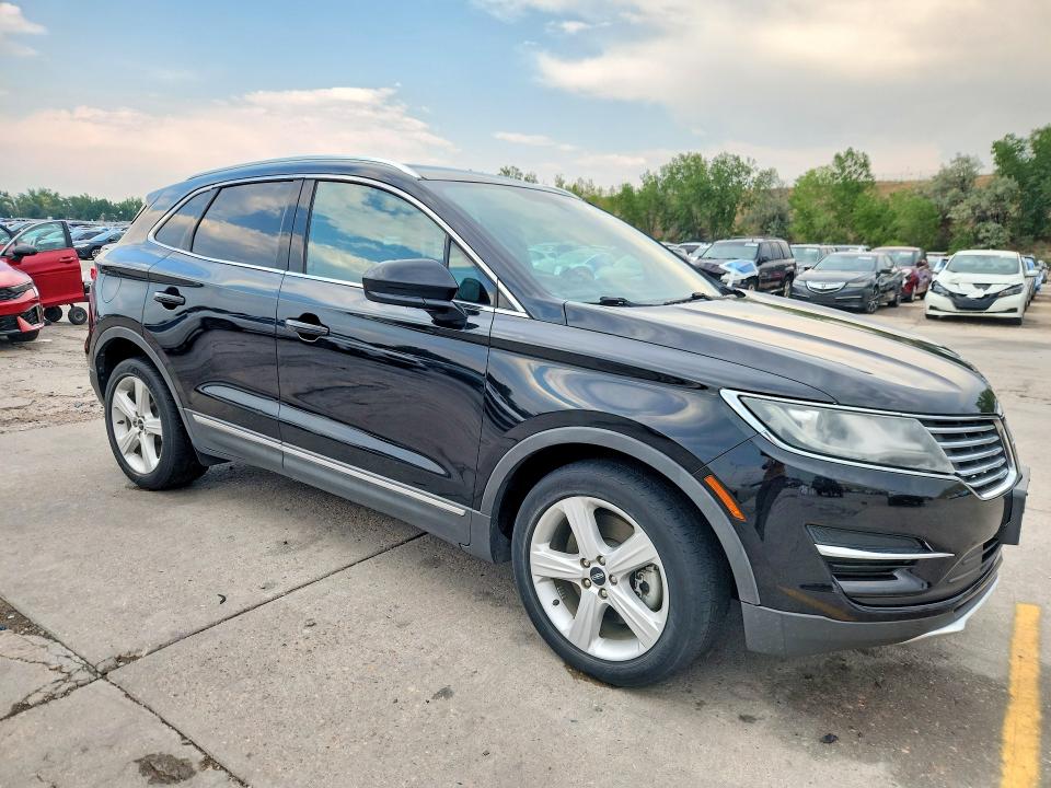 Photo 4 from auction – 2016 LINCOLN MKC with VIN 5LMCJ1D99GUJ03714