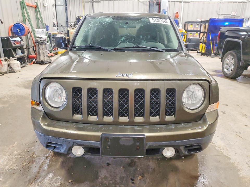 Photo 5 from auction – 2015 JEEP PATRIOT with VIN 1C4NJRBB7FD188684