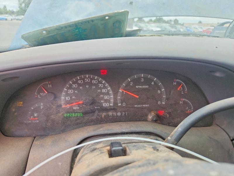 Photo 9 from auction – 2000 FORD F150 with VIN 1FTRX18L2YNA44491