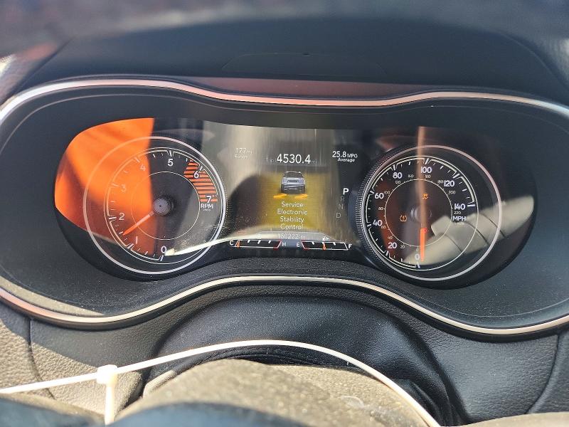 Photo 9 from auction – 2019 JEEP CHEROKEE with VIN 1C4PJMDN5KD258096