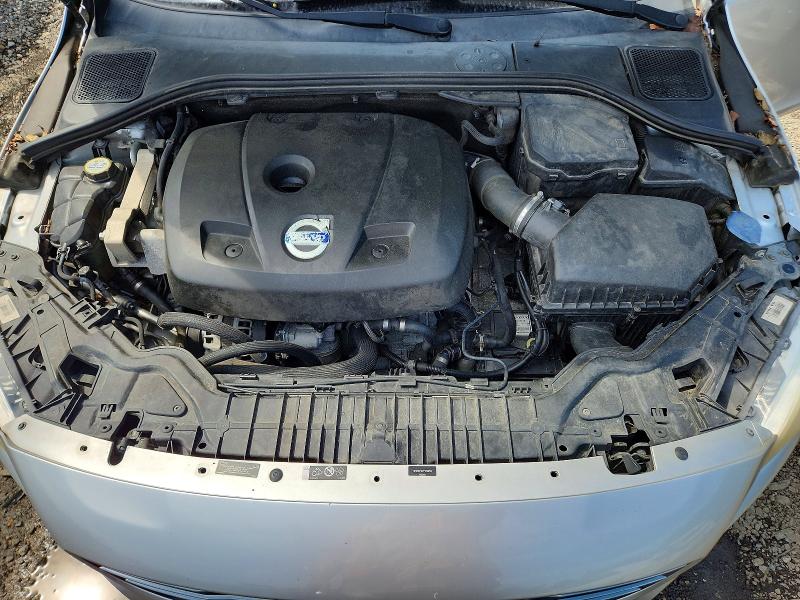 Photo 11 from auction – 2015 VOLVO S60 with VIN YV126MFCXF1313764