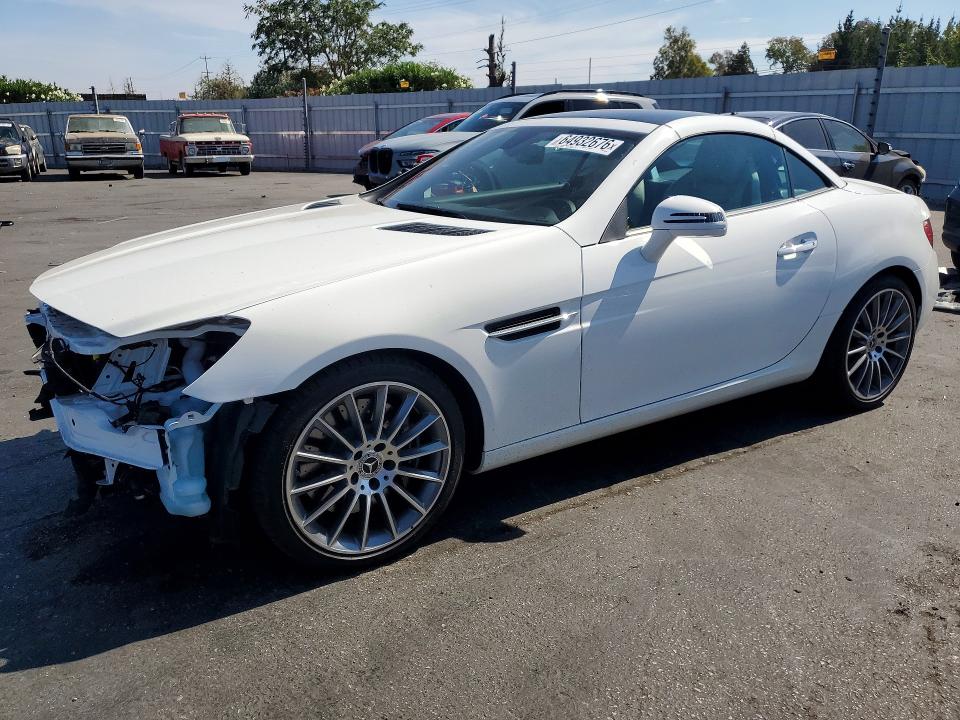 2020 MERCEDES-BENZ SLC
