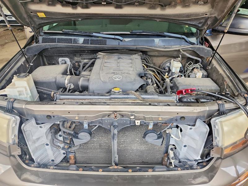 Photo 11 from auction – 2011 TOYOTA TUNDRA with VIN 5TFUM5F19BX021345
