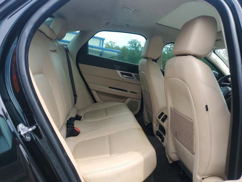 Photo 10 from auction – 2020 JAGUAR XF with VIN SAJBE4FX9LCY84675