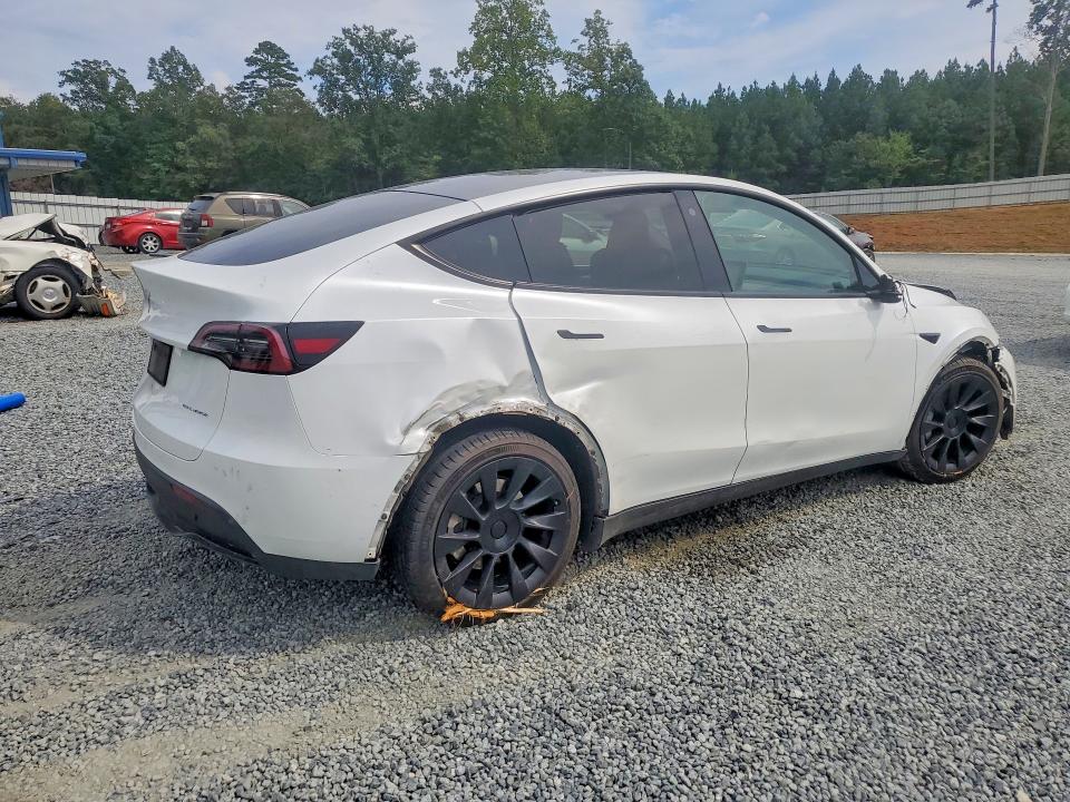 Photo 3 from auction – 2023 TESLA MODEL Y with VIN 7SAYGDEE4PA059185