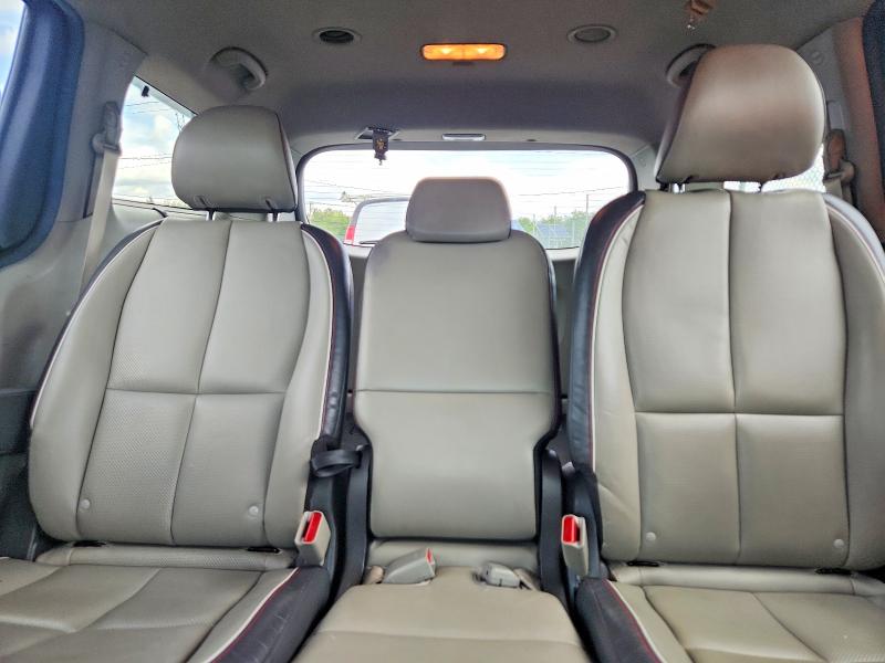 Photo 10 from auction – 2017 KIA SEDONA with VIN KNDMC5C18H6305328