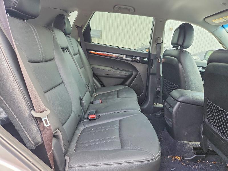 صورة رقم 11 من المزاد - 2015 KIA SORENTO مع VIN 5XYKTCA61FG628138