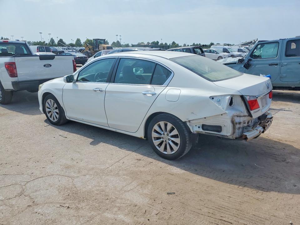 Снимка 2 от търг – 2014 HONDA ACCORD с VIN 1HGCR2F70EA042352