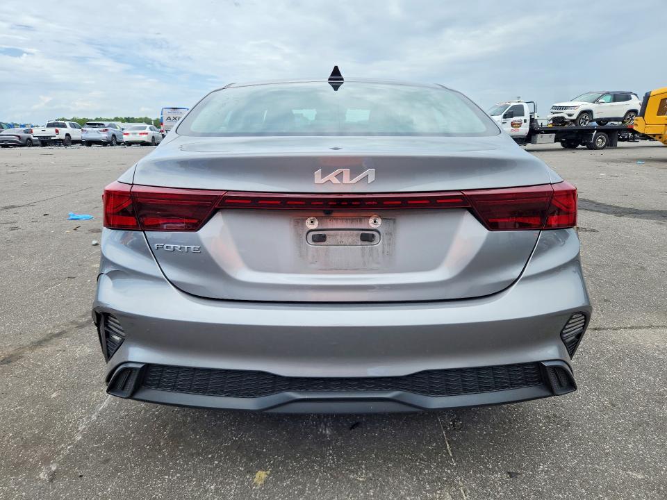Photo 6 from auction – 2023 KIA FORTE with VIN 3KPF24AD7PE663970