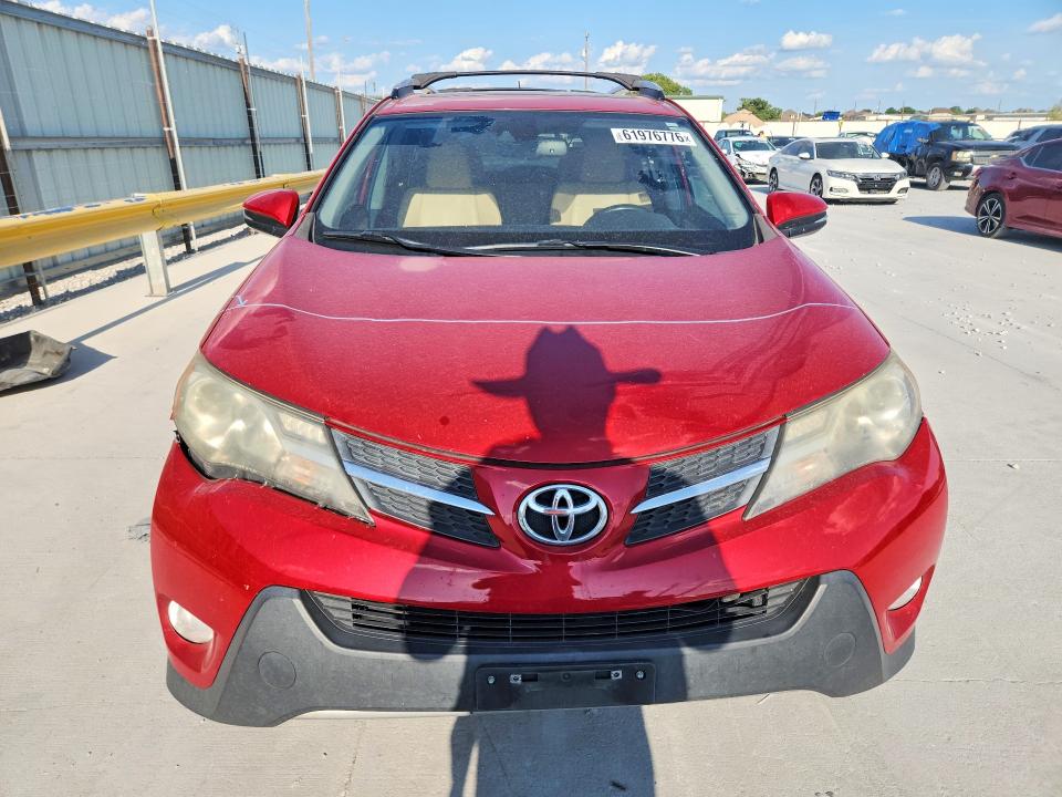 Photo 5 from auction – 2014 TOYOTA RAV4 with VIN 2T3YFREV4EW104777