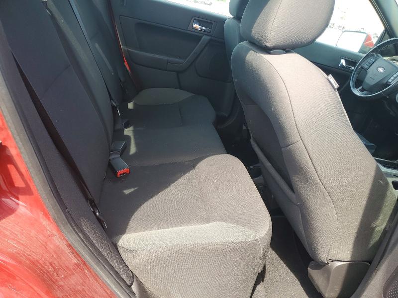 Photo 10 from auction – 2010 FORD FOCUS with VIN 1FAHP3GN3AW164736