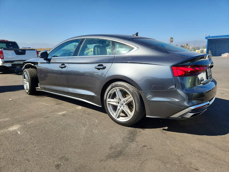 Photo 2 from auction – 2021 AUDI A5 with VIN WAUDACF53MA012188