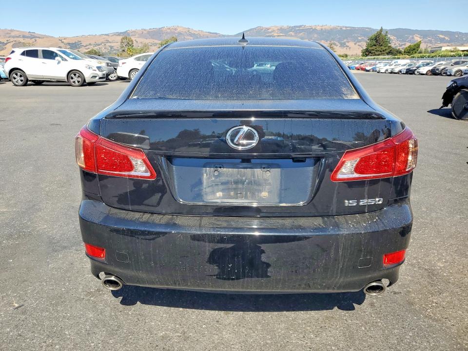 Foto 6 de la subasta – 2013 LEXUS IS con VIN JTHBF5C28D5191918