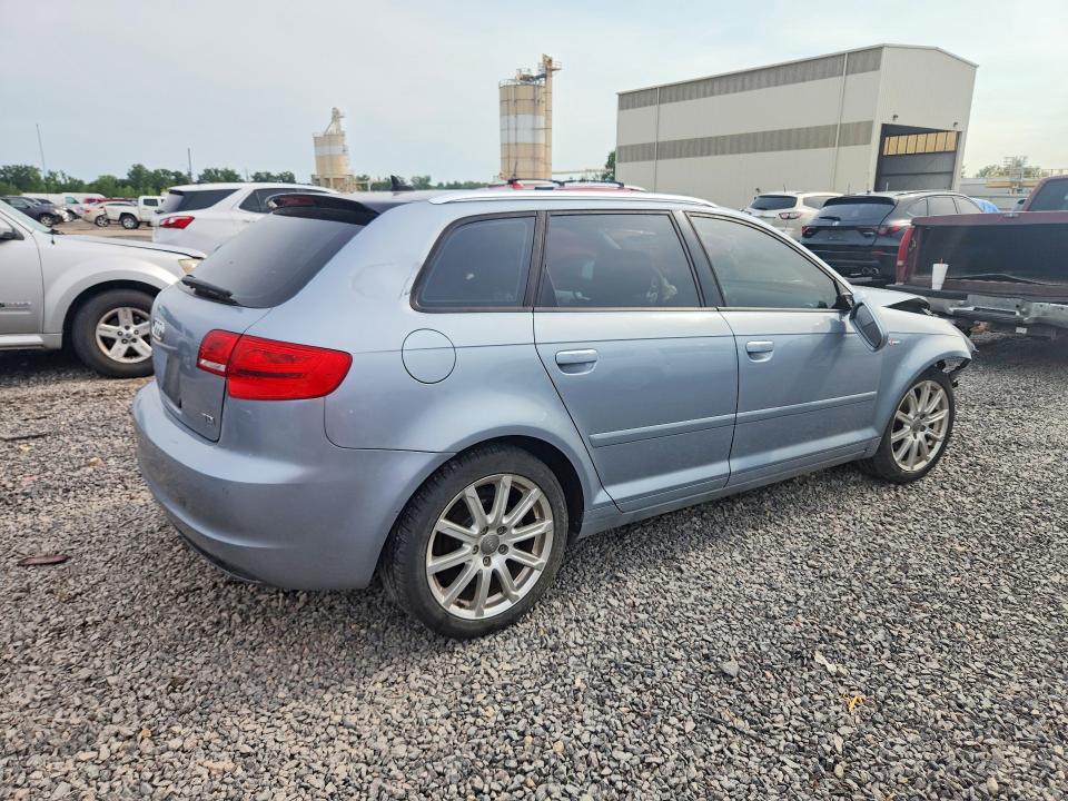 Photo 3 from auction – 2011 AUDI A3 with VIN WAUKJAFM0BA031720