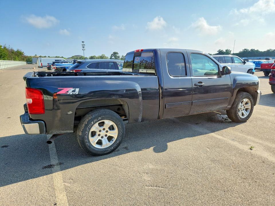 Photo 3 from auction – 2012 CHEVROLET SILVERADO with VIN 1GCRKSE75CZ277584