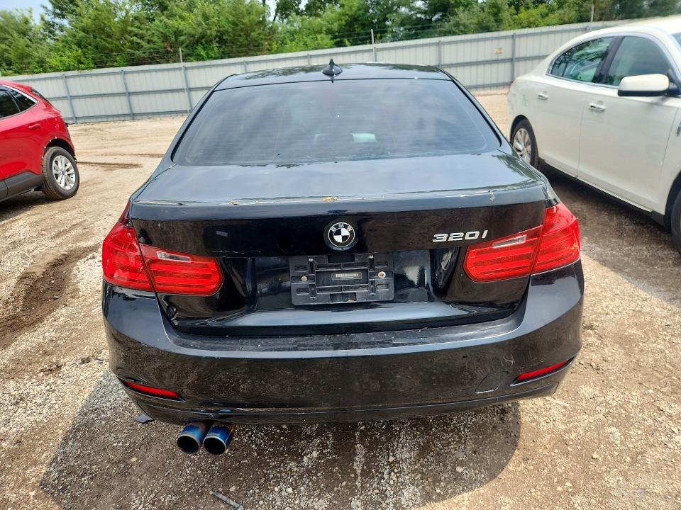 Photo 6 from auction – 2014 BMW 320 with VIN WBA3B1C57EK132590