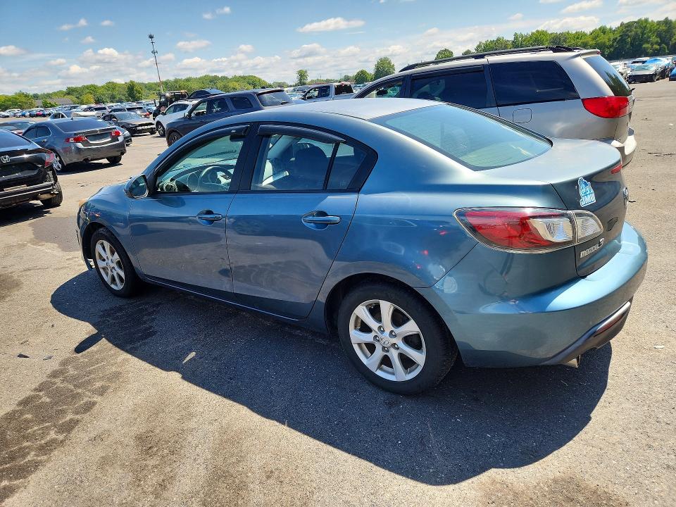 Photo 2 from auction – 2010 MAZDA 3 with VIN JM1BL1SG8A1201222