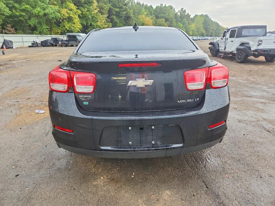 Photo 6 from auction – 2015 CHEVROLET MALIBU with VIN 1G11C5SL8FF340981