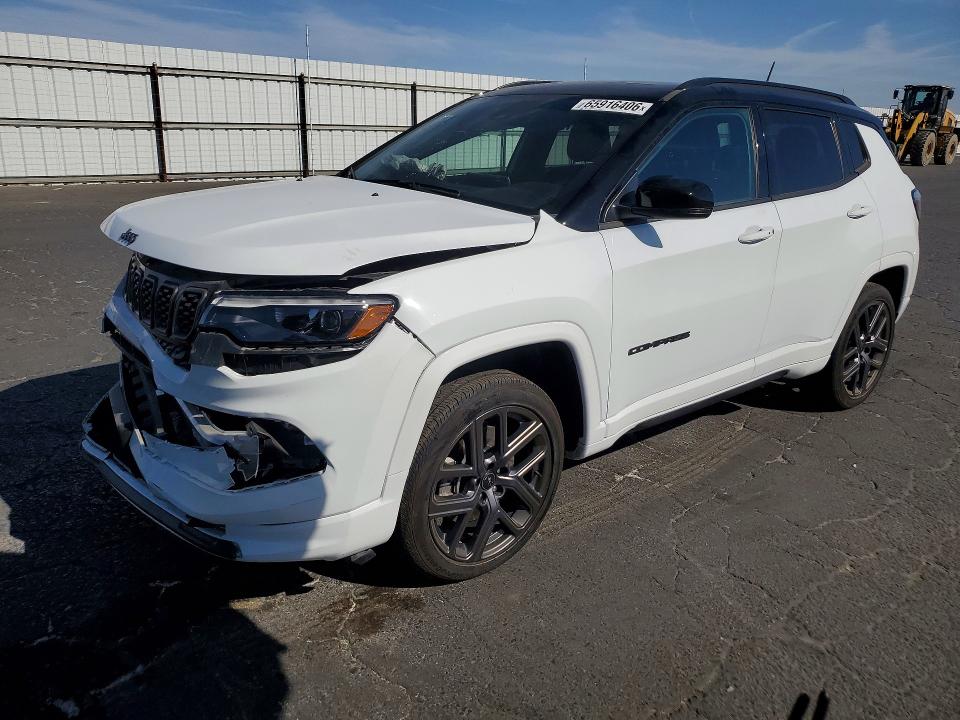 JEEP COMPASS 2025 with VIN 3C4NJDCNXST515675 - Photo from auction