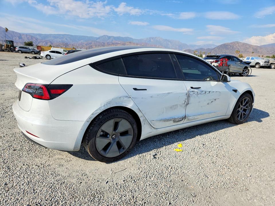 Photo 3 from auction – 2022 TESLA MODEL 3 with VIN 5YJ3E1EA8NF298750