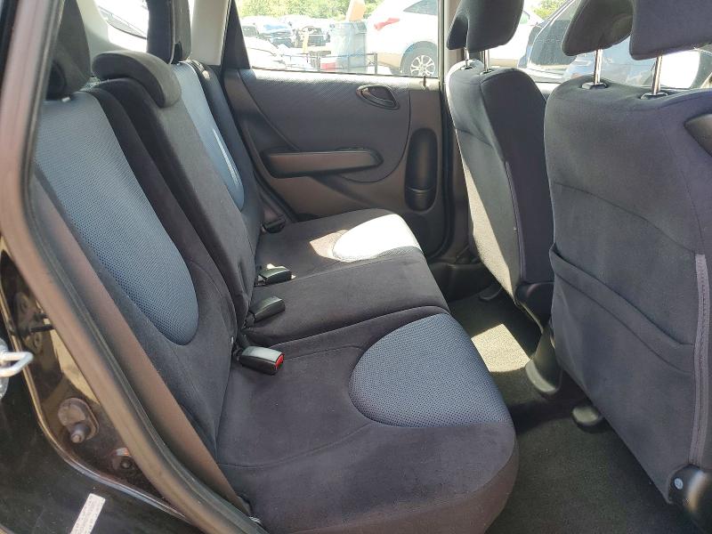 Фото 10 с аукциона – 2007 HONDA FIT с VIN JHMGD38627S033365
