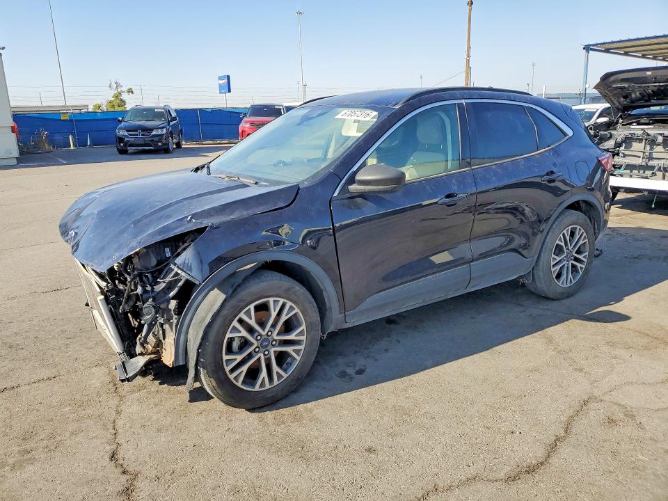 2021 FORD ESCAPE - Търг №67057316