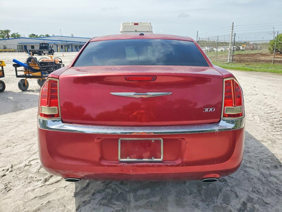 صورة رقم 6 من المزاد - 2013 CHRYSLER 300 مع VIN 2C3CCAAG9DH561468