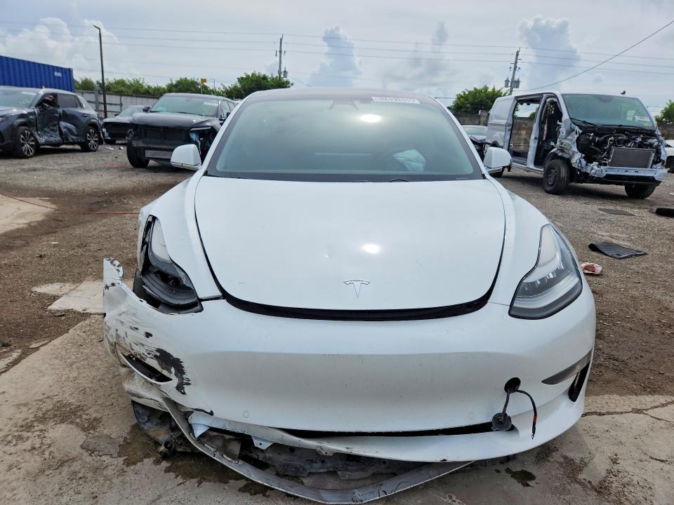 Photo 5 from auction – 2019 TESLA MODEL 3 with VIN 5YJ3E1EB2KF486944