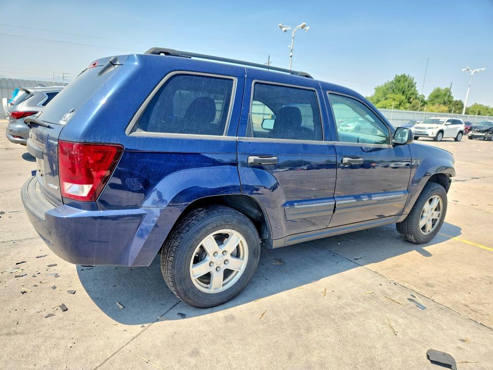 Photo 3 from auction – 2005 JEEP GRAND CHEROKEE with VIN 1J4GR48K45C689283
