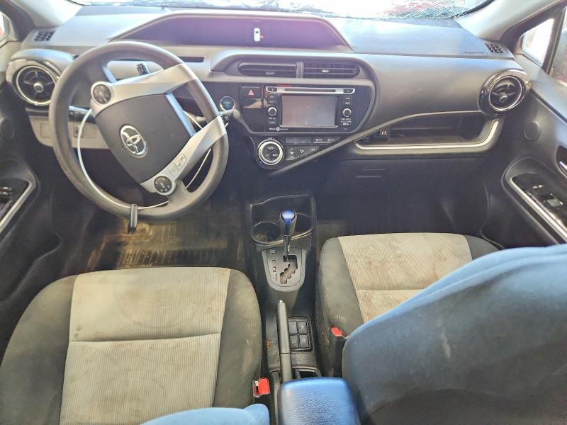 Photo 8 from auction – 2015 TOYOTA PRIUS C with VIN JTDKDTB31F1585308