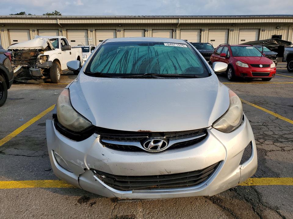 Photo 5 from auction – 2013 HYUNDAI ELANTRA with VIN KMHDH4AE6DU846333