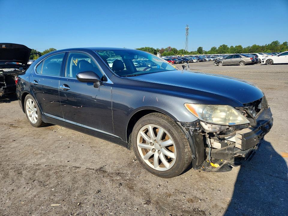 Photo 4 from auction – 2008 LEXUS LS with VIN JTHBL46F985078891