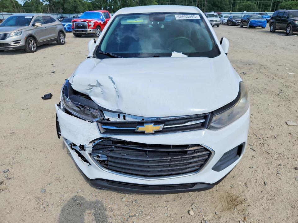 Photo 5 from auction – 2017 CHEVROLET TRAX with VIN KL7CJKSB3HB055964