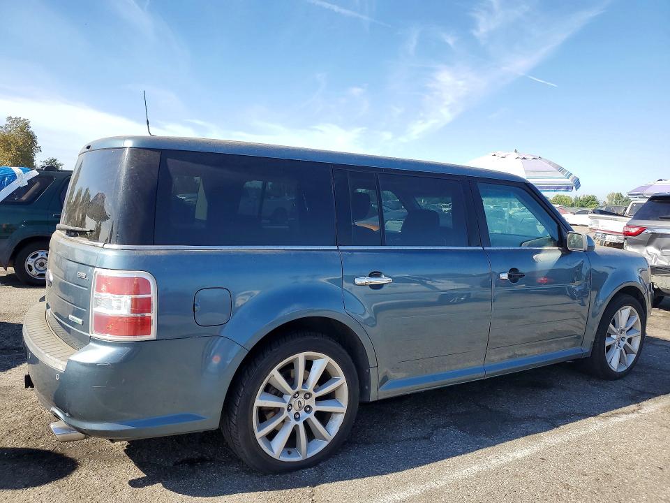 Photo 3 from auction – 2010 FORD FLEX with VIN 2FMHK6CT9ABA29417