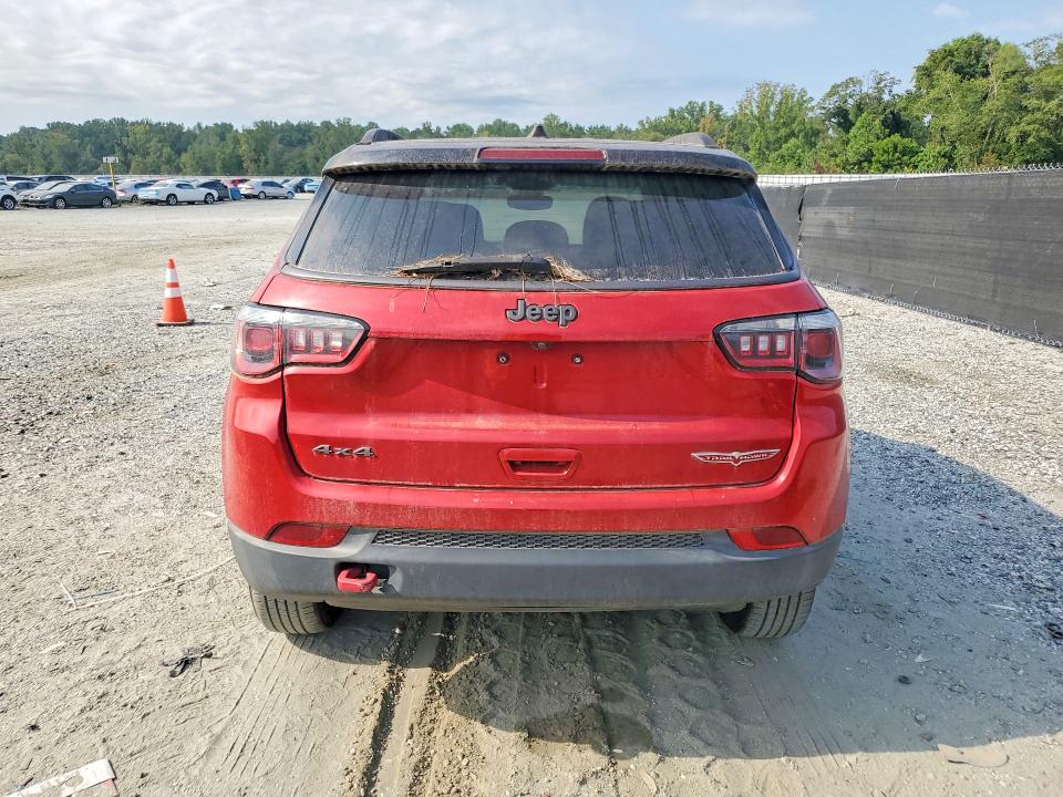 Photo 6 from auction – 2020 JEEP COMPASS with VIN 3C4NJDDB5LT126609