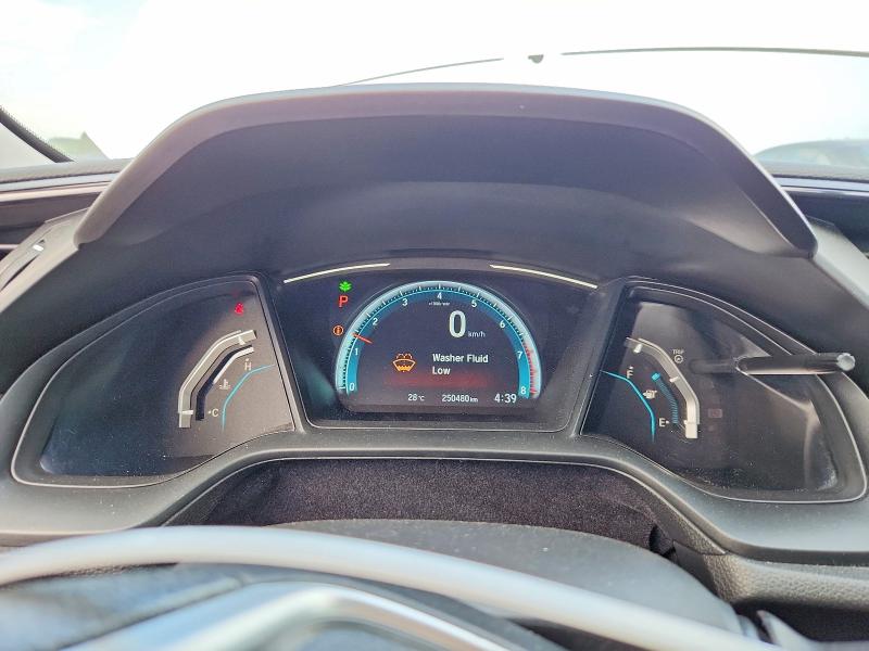 Фото 9 с аукциона – 2017 HONDA CIVIC с VIN 2HGFC2F50HH017194