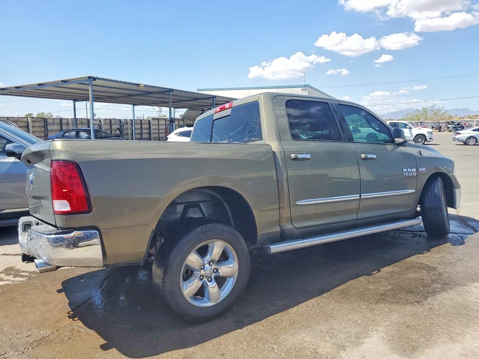 Фото 3 с аукциона – 2015 RAM 1500 с VIN 1C6RR6LT7FS604879