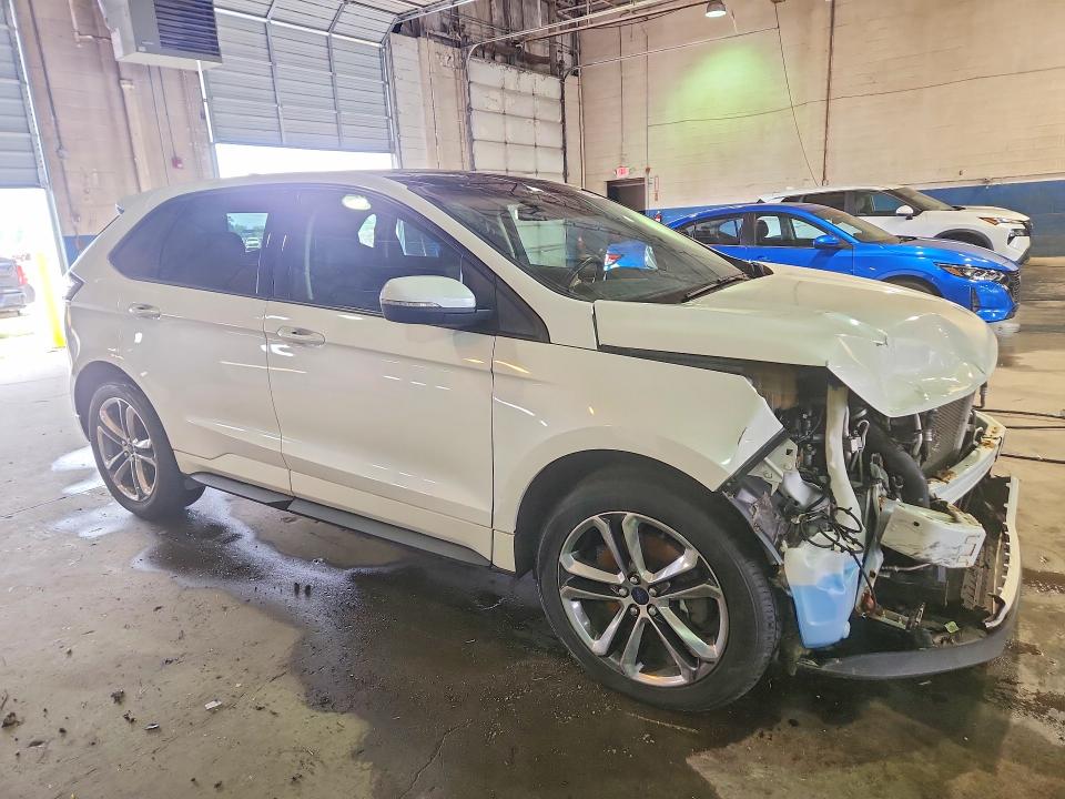 Photo 4 from auction – 2016 FORD EDGE with VIN 2FMPK4AP0GBB87207