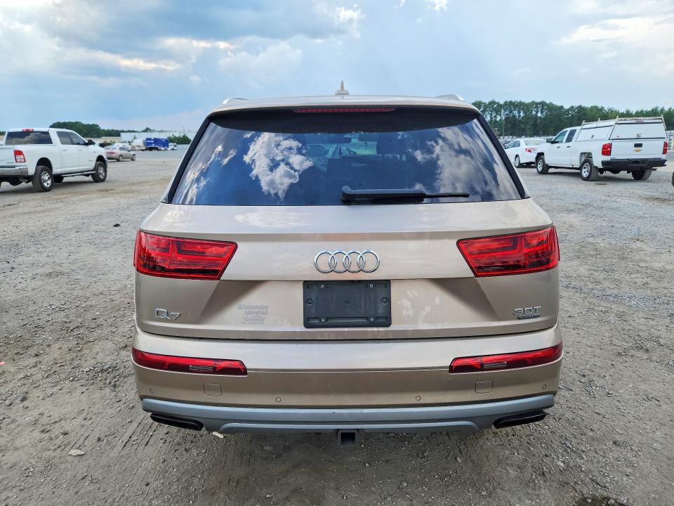 صورة رقم 6 من المزاد - 2018 AUDI Q7 مع VIN WA1VAAF71JD013776