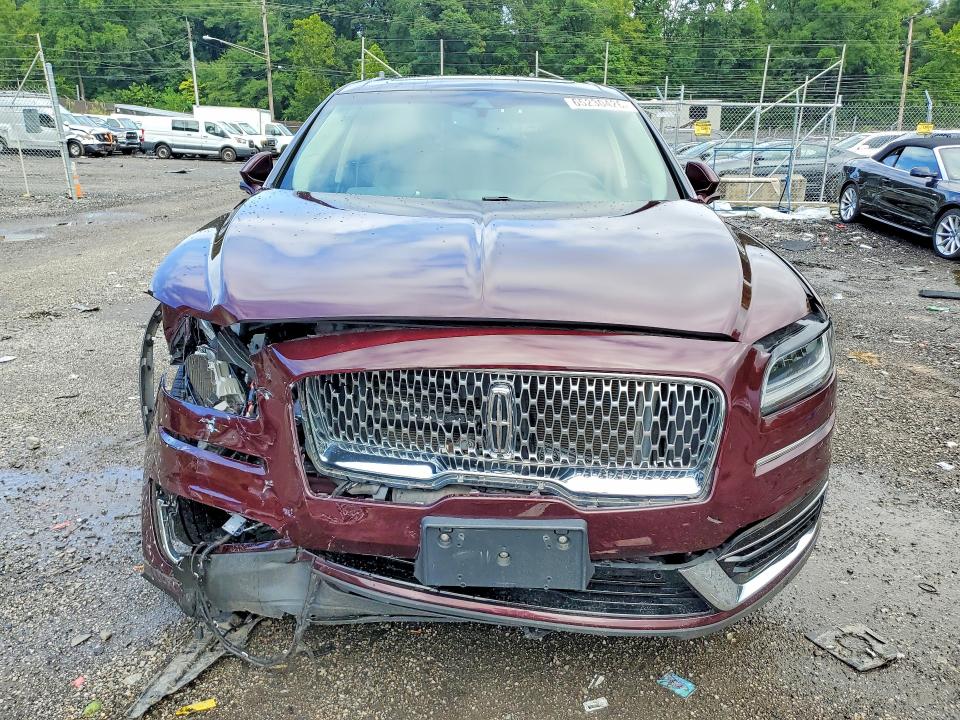 Photo 5 from auction – 2020 LINCOLN NAUTILUS with VIN 2LMPJ8K99LBL27988