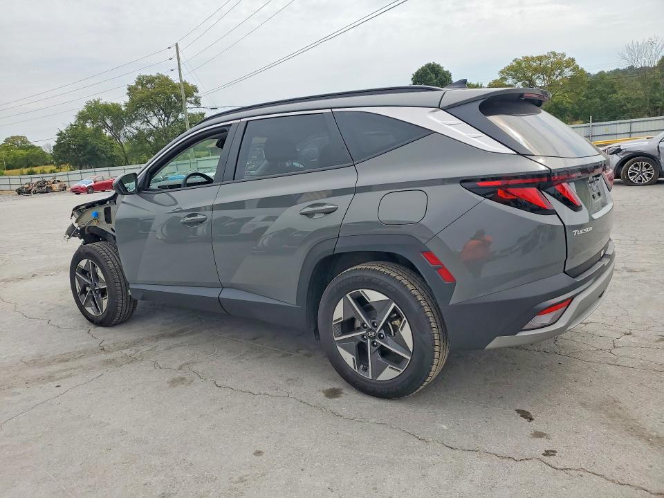 Photo 2 from auction – 2025 HYUNDAI TUCSON with VIN 5NMJBCDE5SH495529