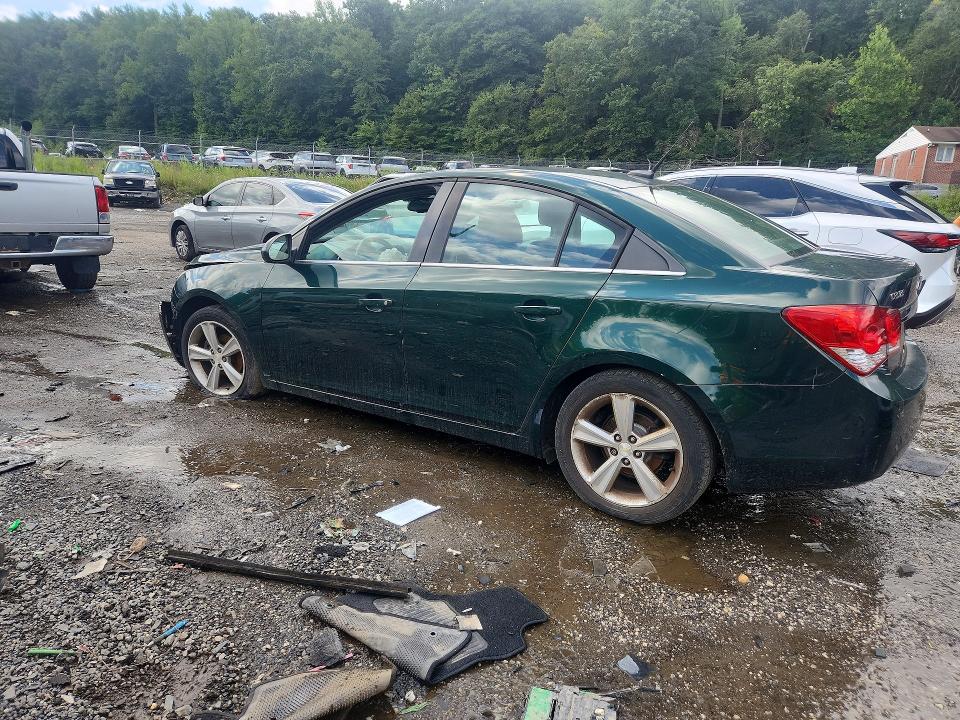 Photo 2 from auction – 2014 CHEVROLET CRUZE with VIN 1G1PE5SB2E7154468